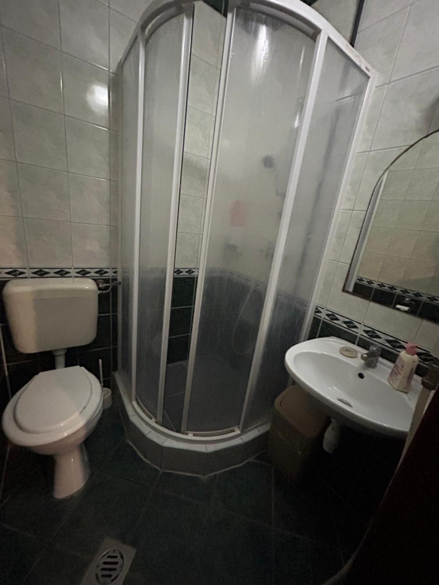 Hotel Rozsakert Panzio Nyíregyháza Esterno foto