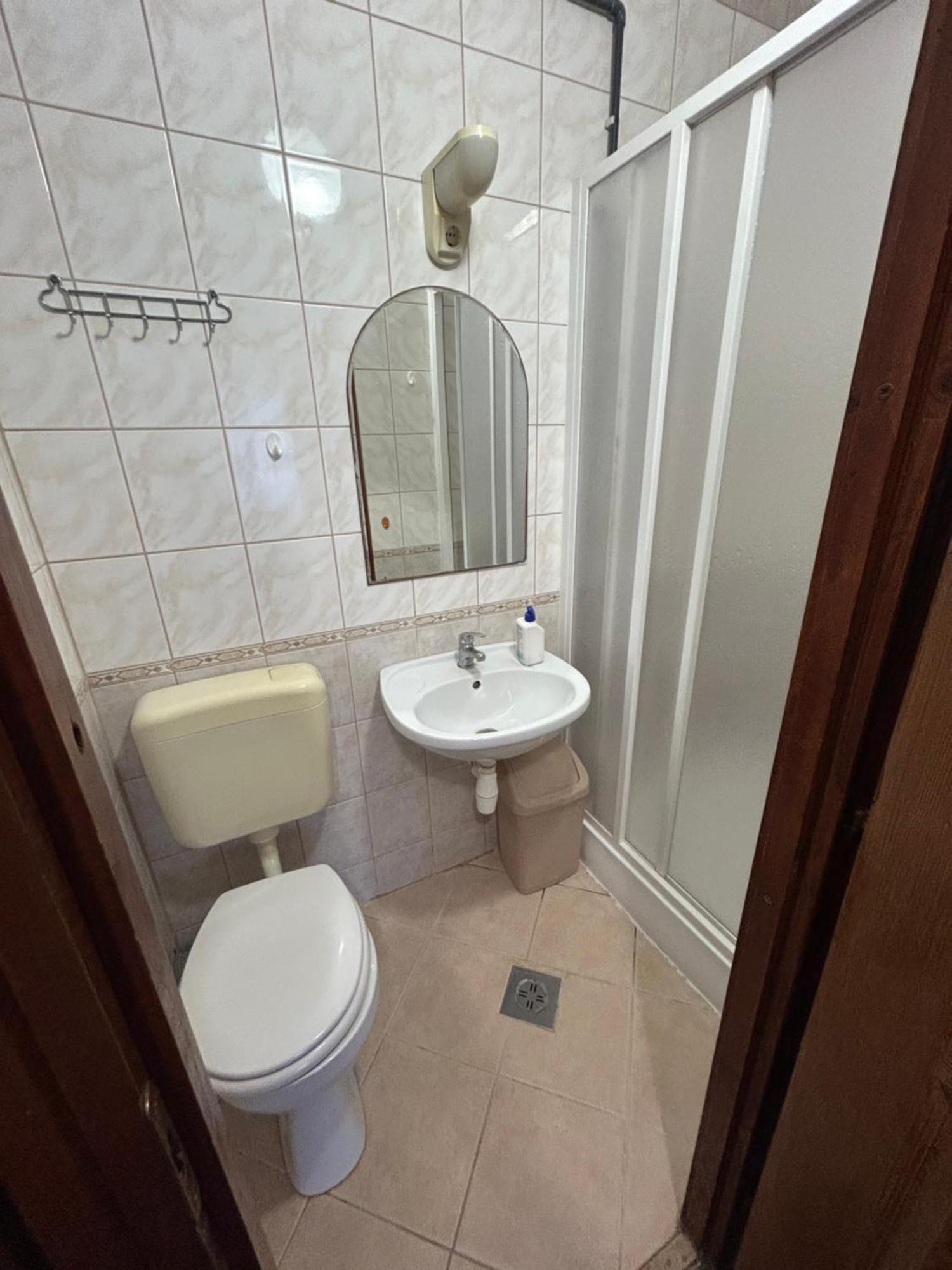 Hotel Rozsakert Panzio Nyíregyháza Esterno foto