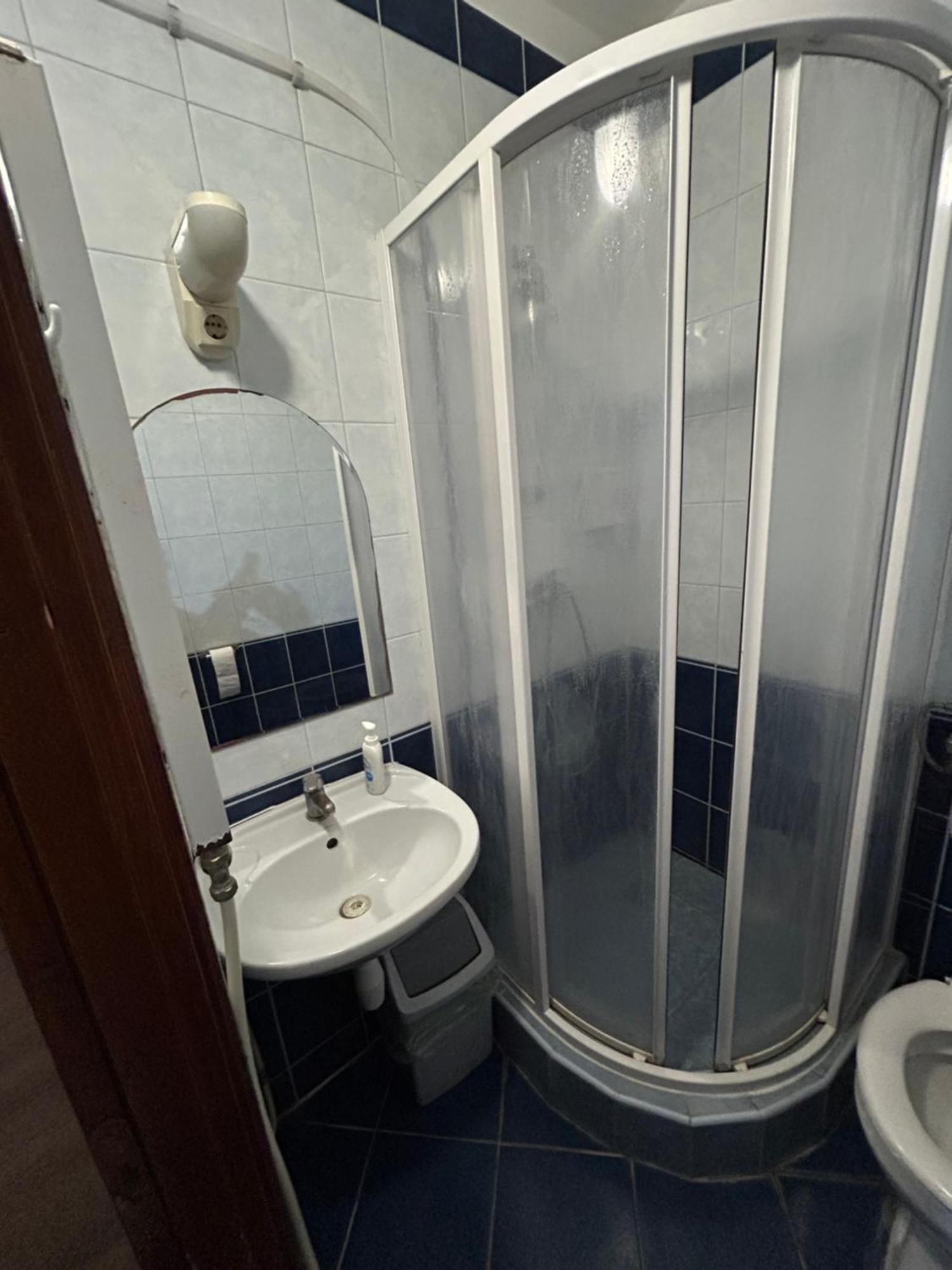 Hotel Rozsakert Panzio Nyíregyháza Esterno foto