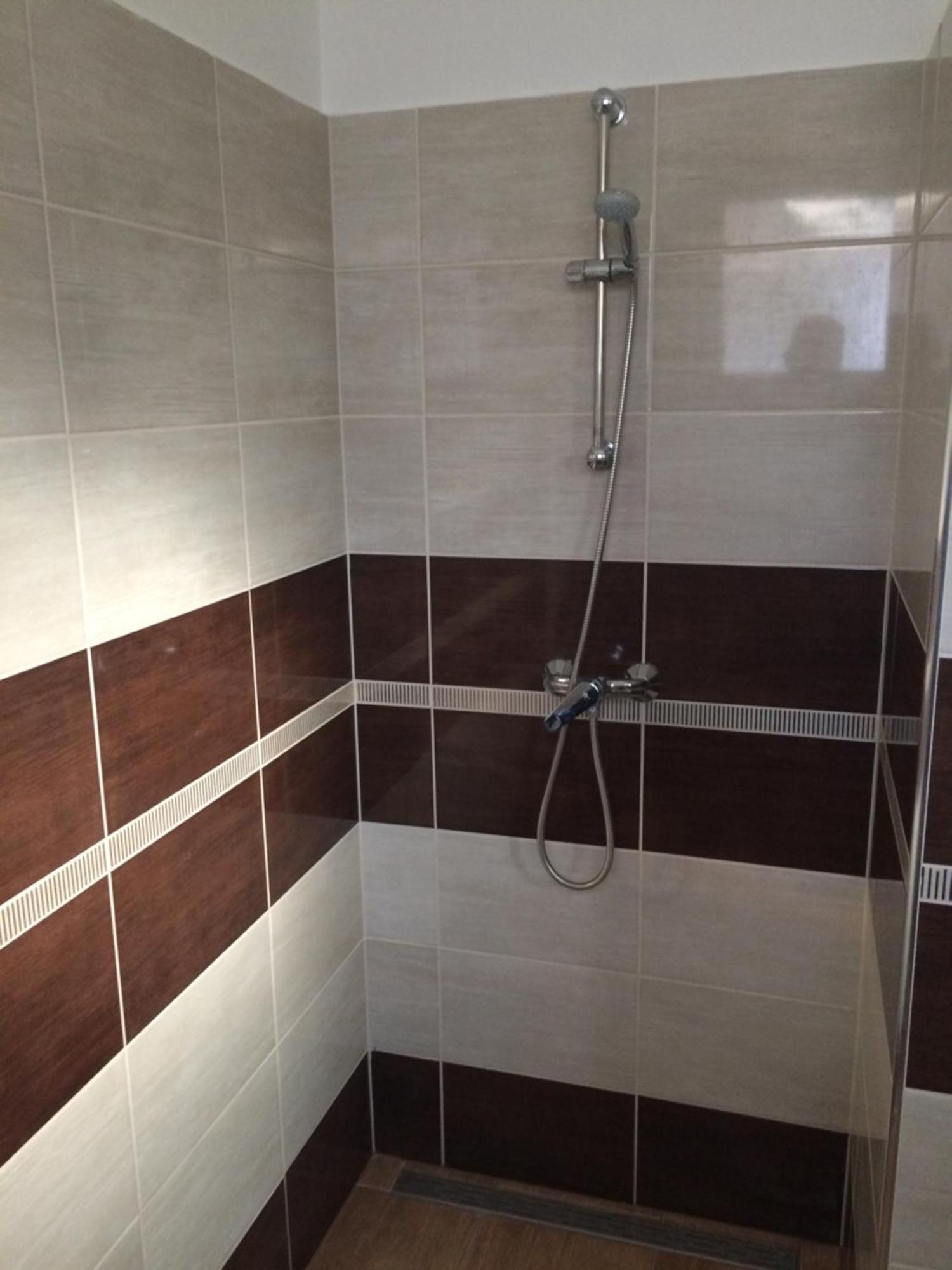 Hotel Rozsakert Panzio Nyíregyháza Esterno foto
