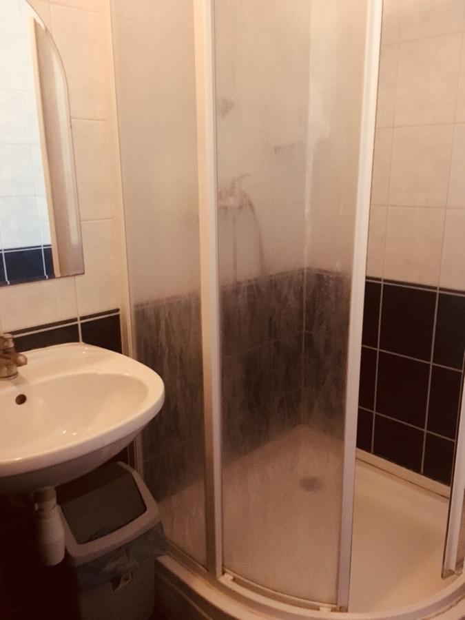 Hotel Rozsakert Panzio Nyíregyháza Esterno foto