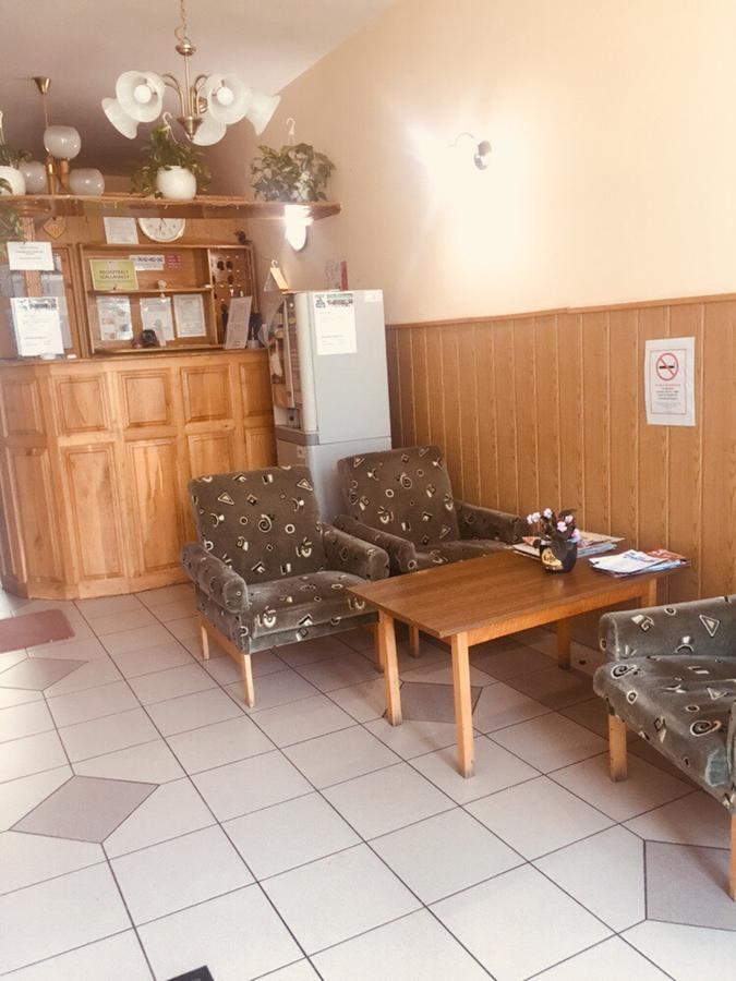 Hotel Rozsakert Panzio Nyíregyháza Esterno foto