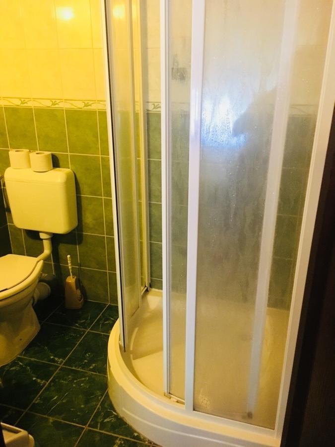 Hotel Rozsakert Panzio Nyíregyháza Esterno foto