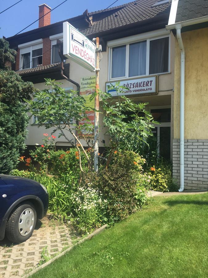 Hotel Rozsakert Panzio Nyíregyháza Esterno foto